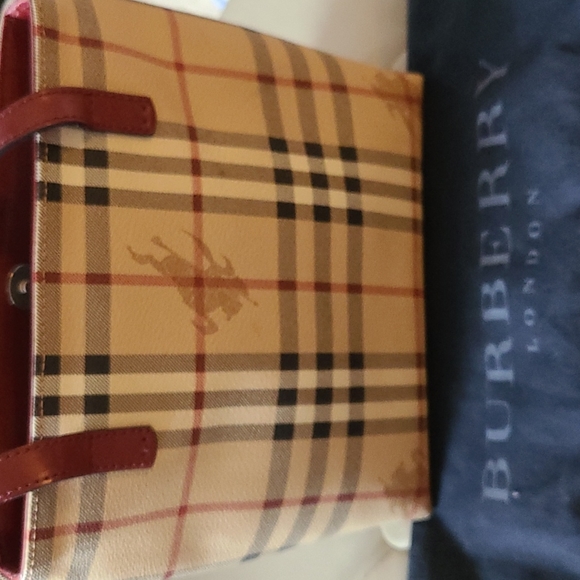 Burberry Vintage leather check bag - Picture 1 of 3